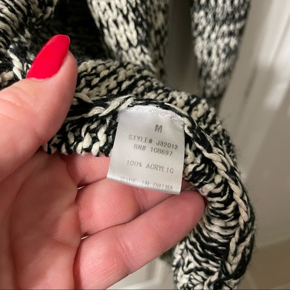 Sweet Rain Black & Ivory Marled Long Cardigan Sweater with pockets. Size Medium - Picture 8 of 8